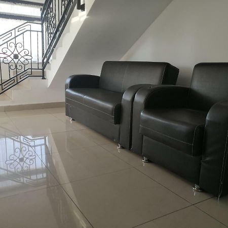 Pensiunea Platinum Târgu Jiu Dış mekan fotoğraf