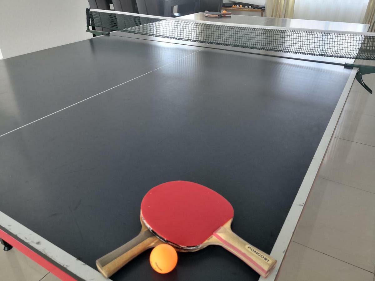 Pensiunea Platinum Târgu Jiu Dış mekan fotoğraf