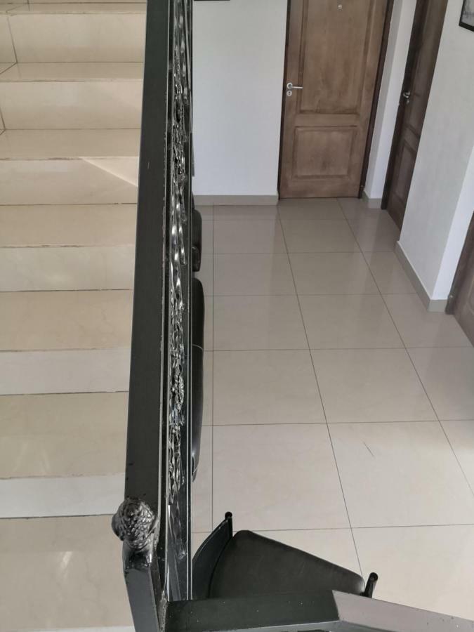 Pensiunea Platinum Târgu Jiu Dış mekan fotoğraf